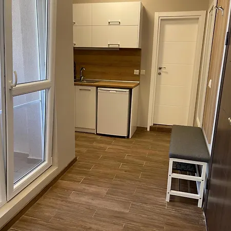 Apartament 64